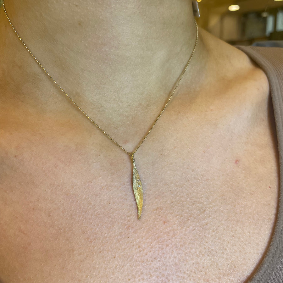 9ct Yellow Gold Leaf Necklace