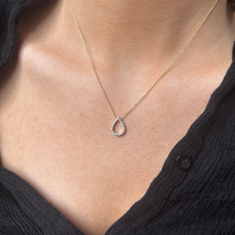 18ct Diamond Pear Drop Cluster Necklace