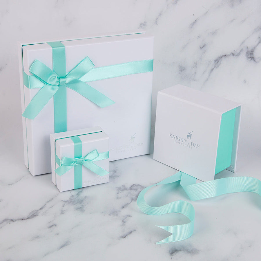 Knight & Day - Classic Faux Pearl Earrings