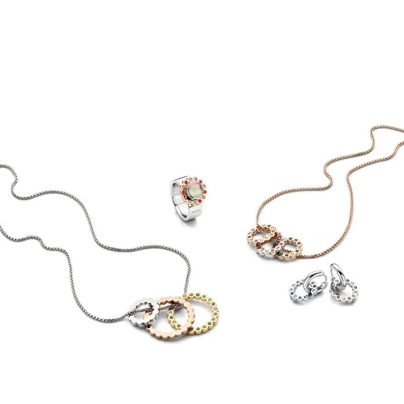 Melano Jewelry - Friends Jess Charm