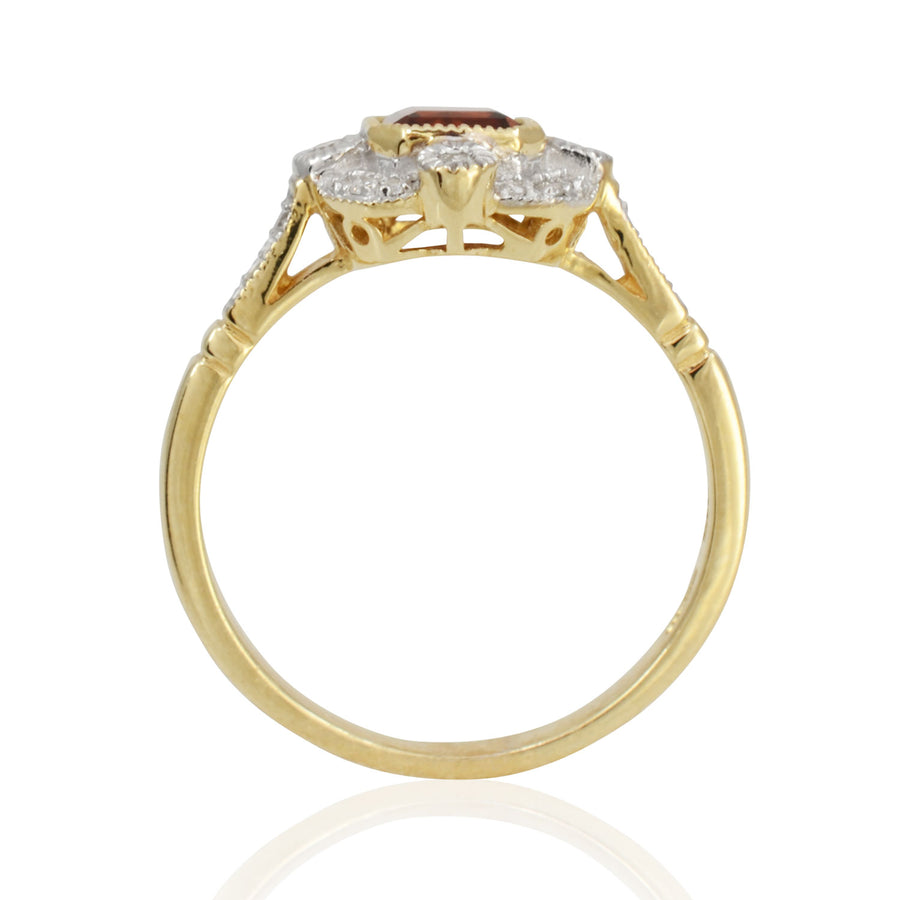 Garnet & Diamond Ring