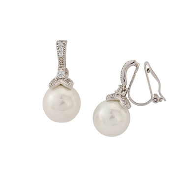 Clip-on Opulence Pearl Earrings