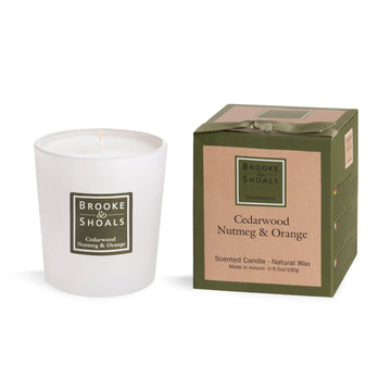 Brooke & Shoals Christmas Candle - Cedarwood Nutmeg & Orange