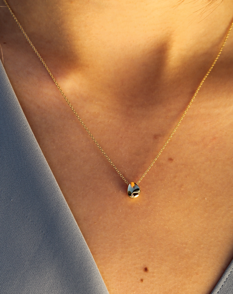 Mary-K - Gold Nugget Necklace