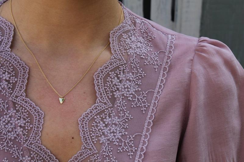 Mary-K - Gold Tiny Heart Necklace