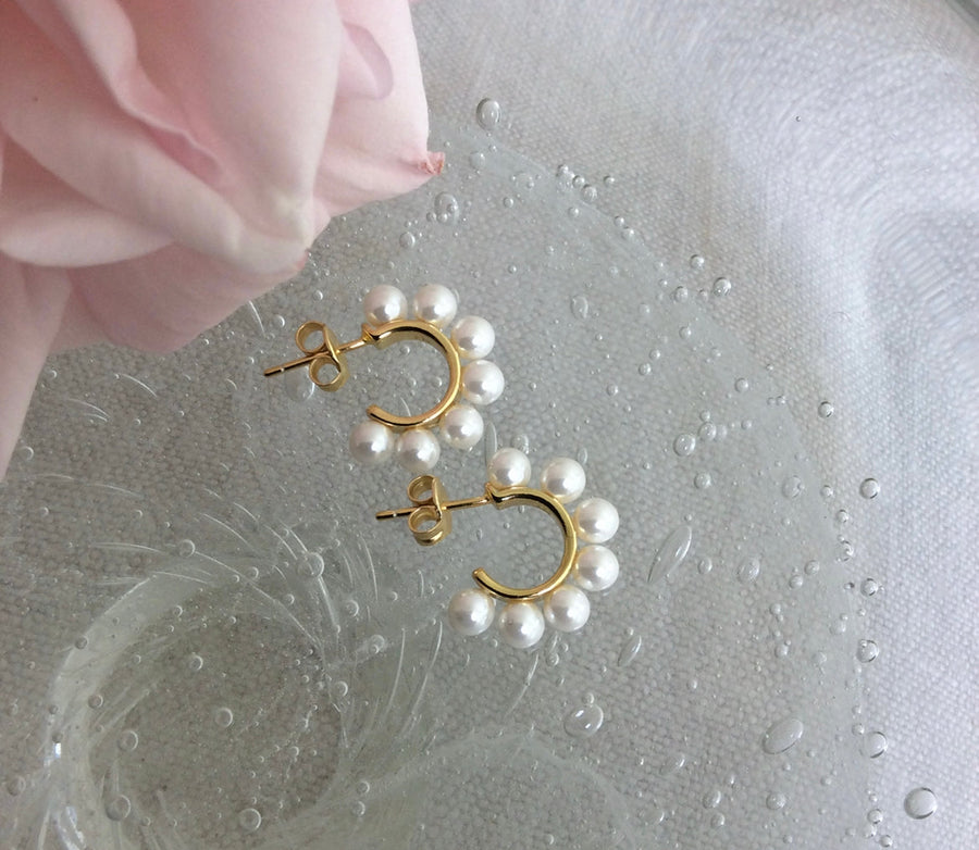 Mary-K - Gold Resin Pearl Hoop Earrings