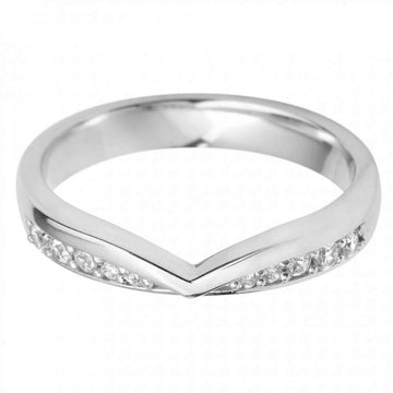 18ct White Gold Shaped Wedding Ring